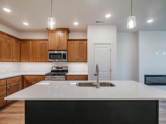 The Rivergrove - Kitchen
