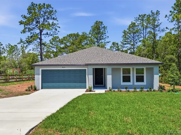 9822 N Angela Dr, Citrus Springs, FL 34433