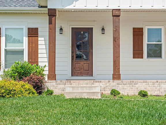 4th image of 500 Bowden Dr