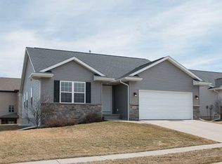 1864 Mackinaw Dr, Iowa City, IA 52245