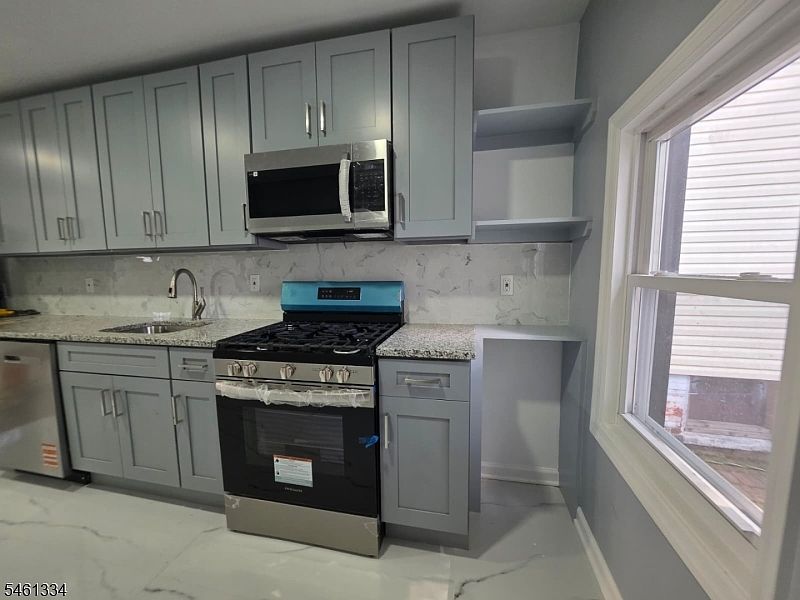 1st image of 34 Willow St