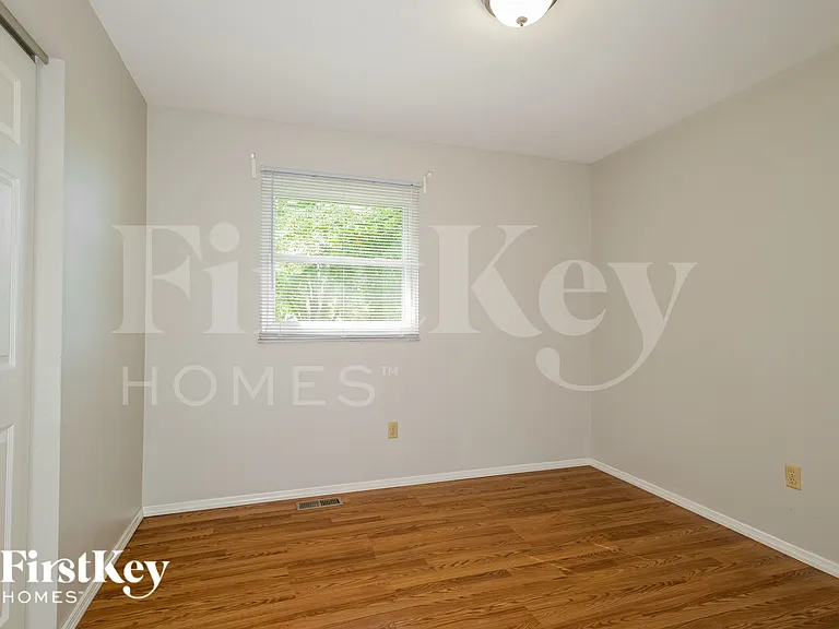 382 Beaver Lake Dr — Photo 12
