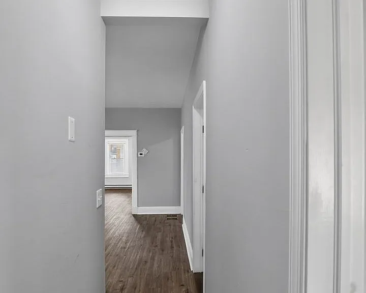 12320 Eastern Ave — Photo 35