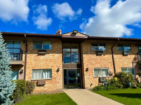 838 E Old Willow Rd APT 202, Prospect Heights, IL 60070
