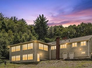 305 Roast Meat Hill Rd, Killingworth, CT 06419