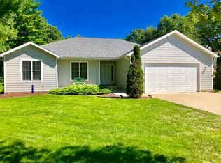 8777 3rd Ave, Pleasant Prairie, WI 53158