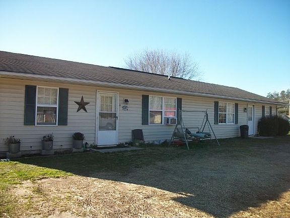3rd image of 90 52nd Ave