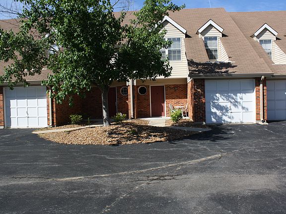 5th image of 3606 Candlewyck Club Dr APT C