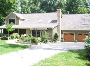 271 Country Rd, Urbana, OH 43078