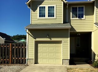437 College St, Philomath, OR 97370