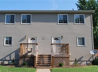 618 E Campus Dr APT G, Carbondale, IL 62901