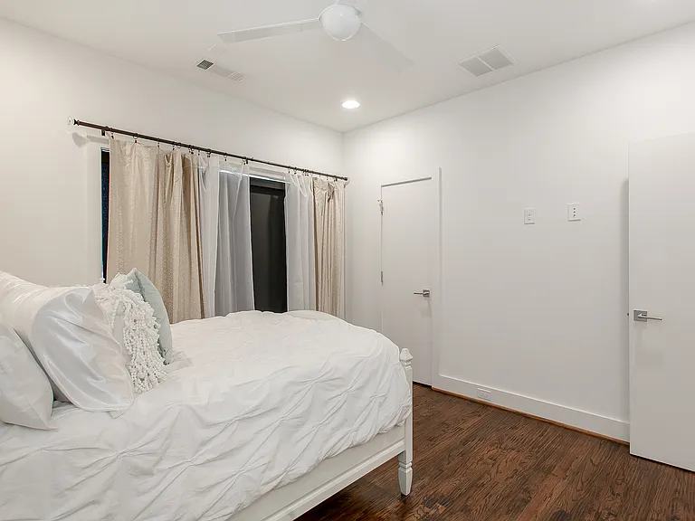 5602 Lindell Ave #C — Photo 16