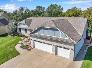 2331 N Ridge Club Cir, Wichita, KS 67205