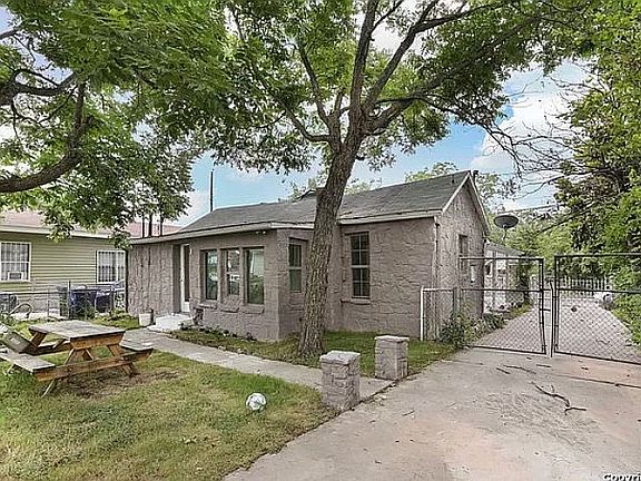 4th image of 1307 Flanders Ave