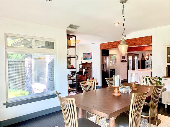 5th image of 1038 N Winnetka Ave