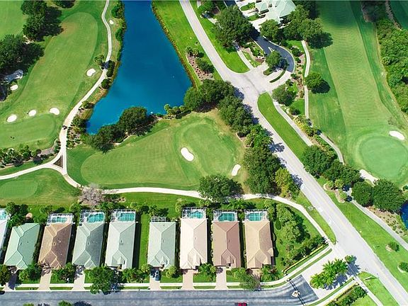 2nd image of 2925 Cypress Trace Cir #1-201-1