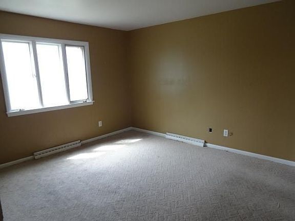 3rd image of 972 W 66th Ave