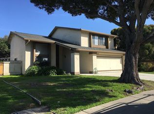 574 Seahorse Ln, Redwood City, CA 94065