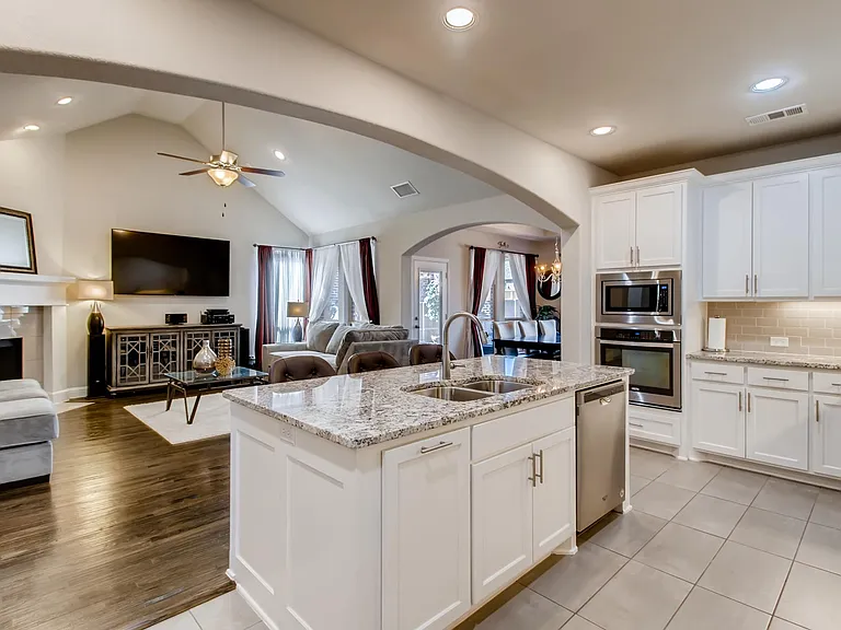 1500 Cherry Blossom Ln — Photo 9