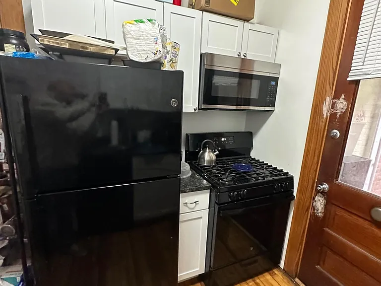 435 Ada St — Photo 9