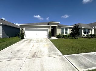 1622 Reddish Egret Ct, Davenport, FL 33897