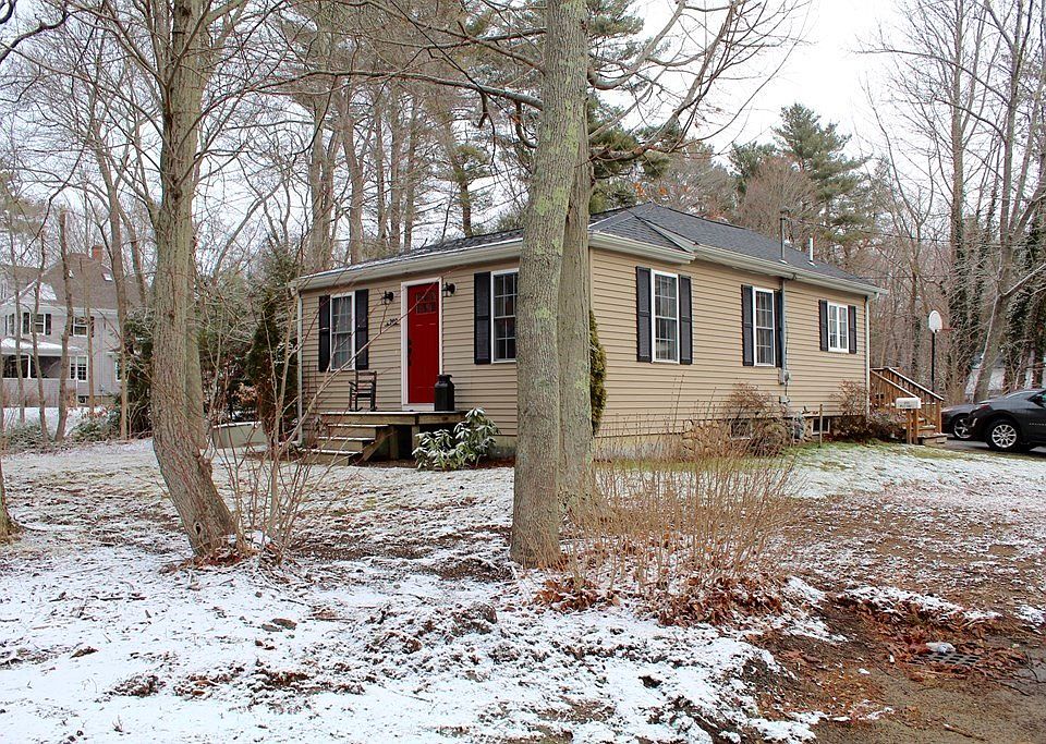 1st image of 202 Plymouth St