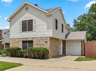 2304 Oakcrest Dr, Garland, TX 75044