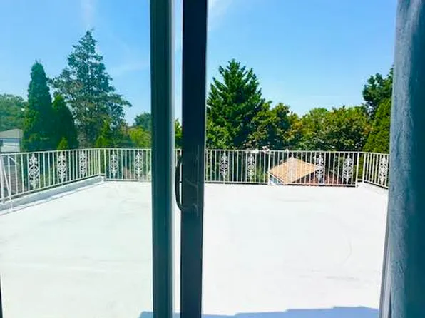 145-81 Eighth Avenue image 25 of 39