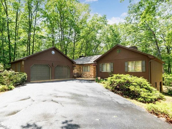 3 Whippoorwill Way, Waynesboro, VA 22980