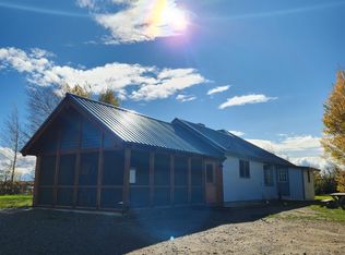 88 Paradise Rd, Pinedale, WY 82941