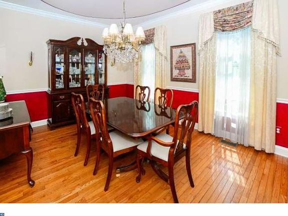 2nd image of 65 Loretta Cir