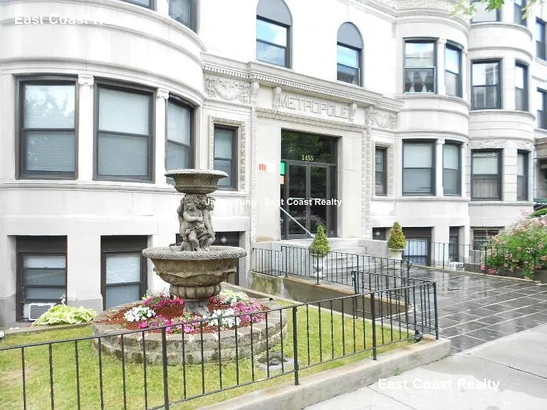 1455 Beacon St #55 — Photo 16