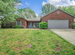 1118 Shadow Ridge Xing, O Fallon, IL 62269