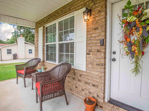 4th image of 2744 Forest Heights Cir