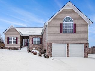 3136 Hawthorn Dr, Clarksville, TN 37043