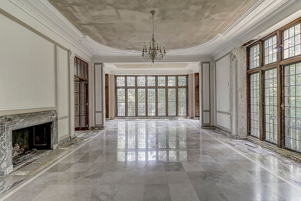 105 S Deere Park Dr, Highland Park, IL 60035 Zillow