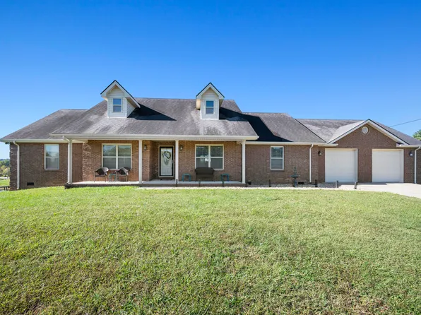 109 Willoughby Heights Dr, Mount Sterling, KY 40353