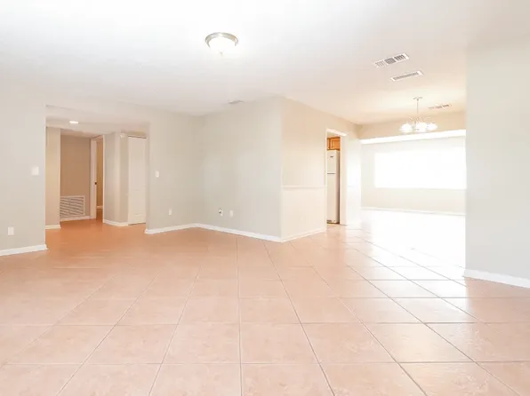 12076 92nd Way, Largo, FL 33773