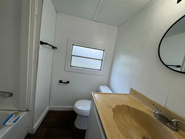 202 Irvin Ave NW #1 — Photo 14