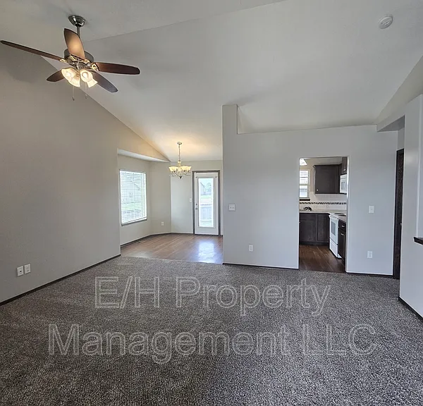 5903 N Millsboro St — Photo 3
