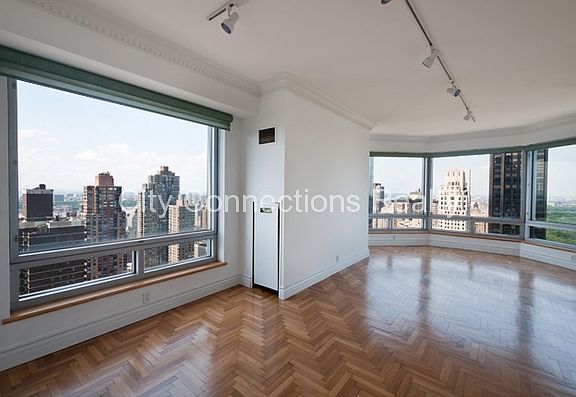 4th image of 301 W 57th St APT 45A