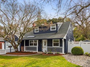 377 Quietwood Dr, San Rafael, CA 94903
