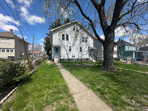 2nd image of 2039 Floral Ave