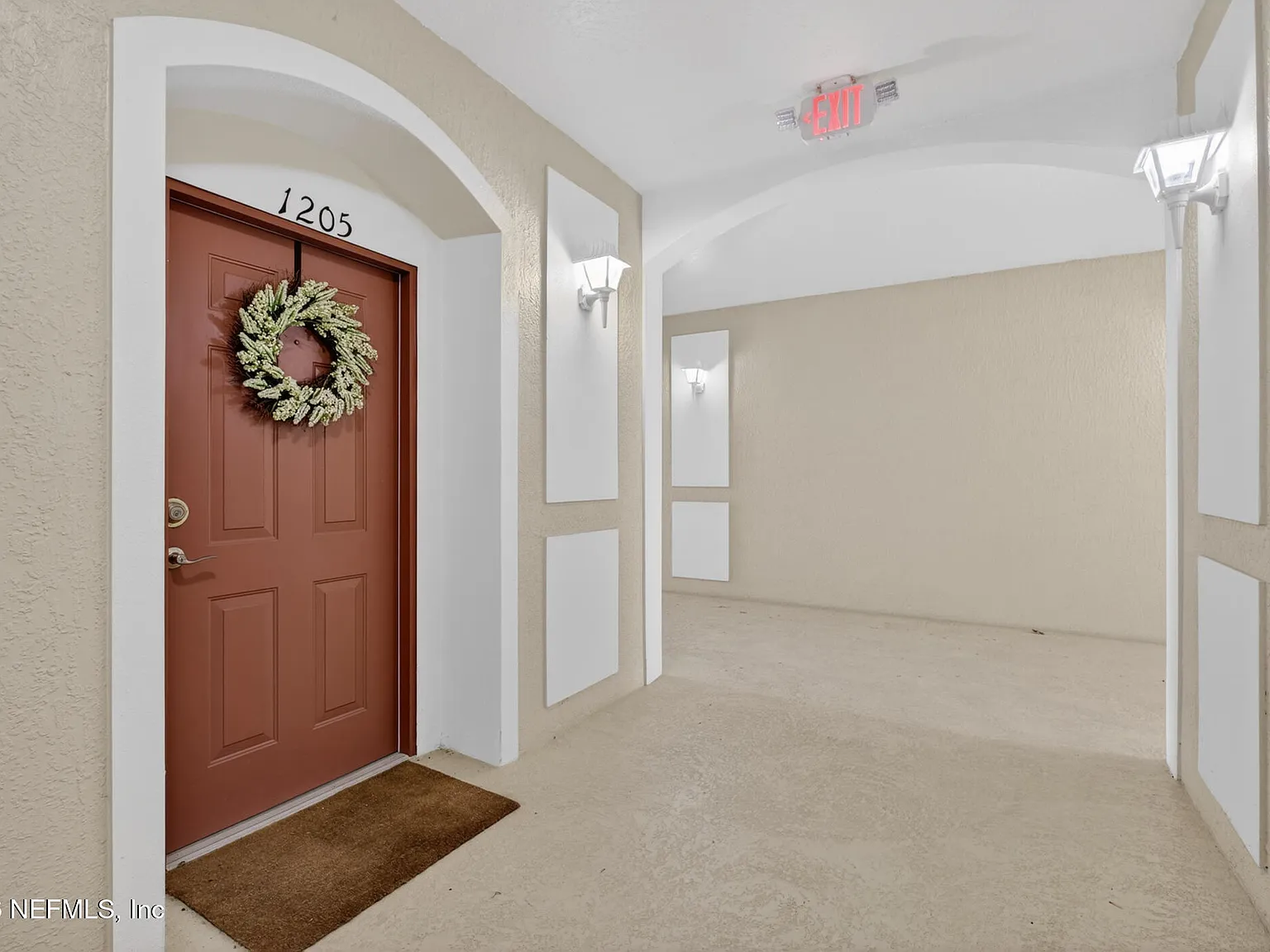 3 bed, 2.0 bath, 1447 sqft, $2,000 — Photo 3