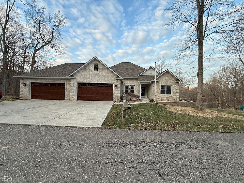 1st image of 1326 E Browning Ct