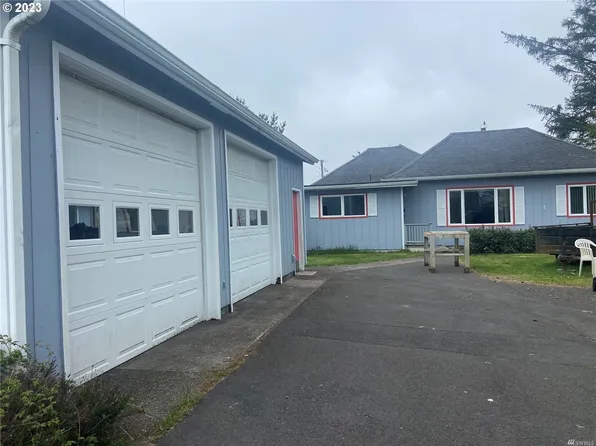 4907 L Pl, Seaview, WA 98644