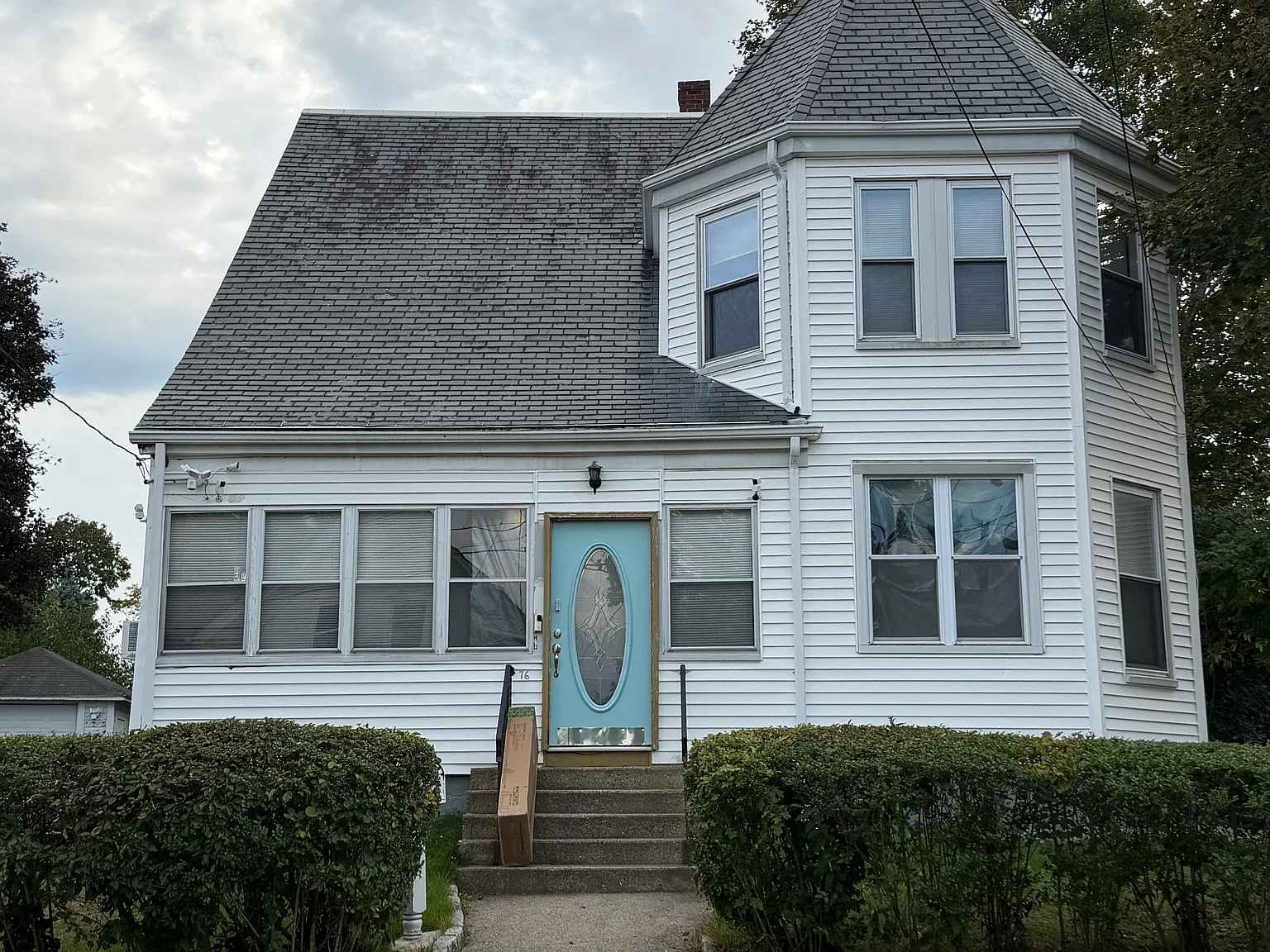 3 bed, 1.5 bath, 1656 sqft, $4,500 — Photo 1