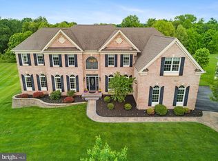 51 Waterton Dr, Bear, DE 19701
