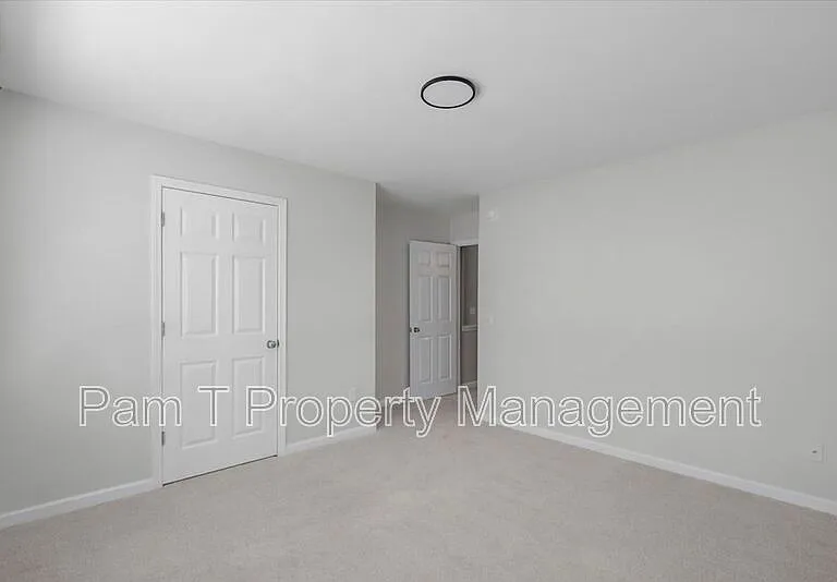 1538 Bradley Blvd — Photo 22