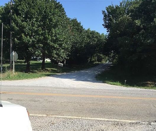 2nd image of 11414 S 3000th Rd